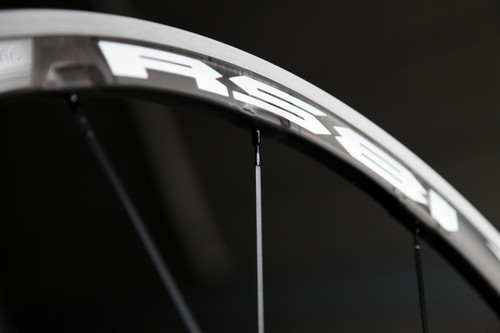 必見 Wh Rs81 C35 Clのインプレと評価 シマノ ロードバイクホイールのレビューとインプレ カンパニョーロなど